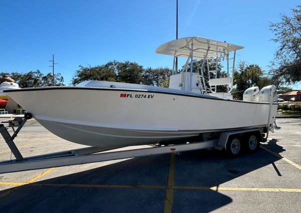 Whitewater 25 Center Console image