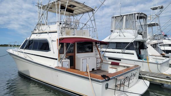 Egg Harbor 43 FLYBRIDGE