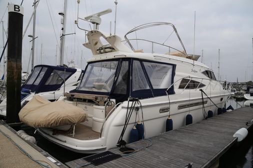 Sealine T52 image