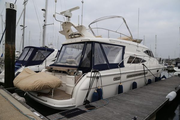 Sealine T52 - main image