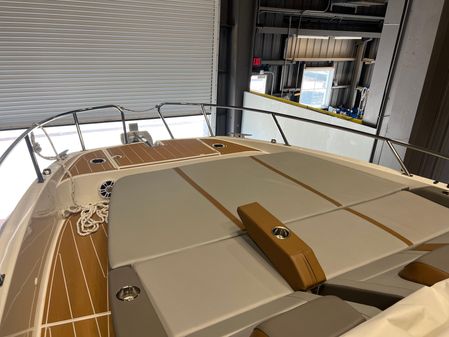 Beneteau Gran Turismo 32 image