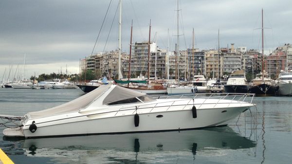 Fountain 48 Express Cruiser