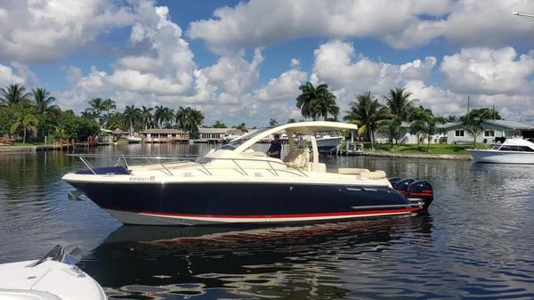 Chris-Craft Launch 38 