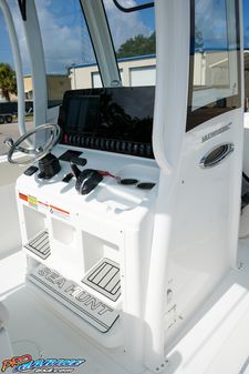 Sea-hunt ULTRA-255-SE image