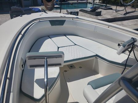 Robalo 30-CENTER-CONSOLE-R300 image