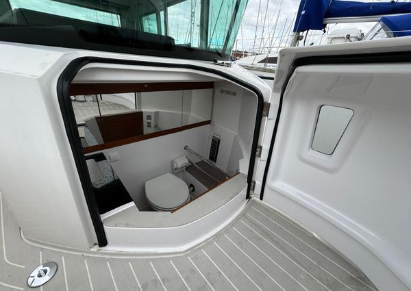 Axopar 28-CABIN-BRABUS-LINE image