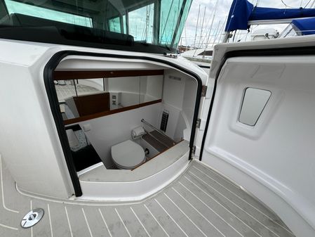 Axopar 28-CABIN-BRABUS-LINE image