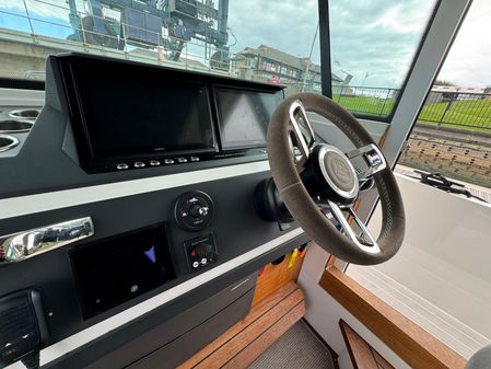 Axopar 28-CABIN-BRABUS-LINE image