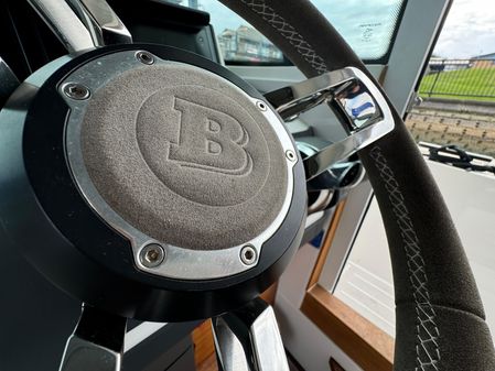 Axopar 28-CABIN-BRABUS-LINE image