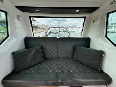 Axopar 28-CABIN-BRABUS-LINE image