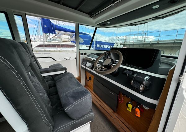 Axopar 28-CABIN-BRABUS-LINE image