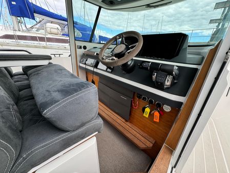 Axopar 28-CABIN-BRABUS-LINE image