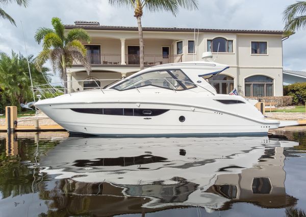 Sea Ray Sundancer 350 Coupe image