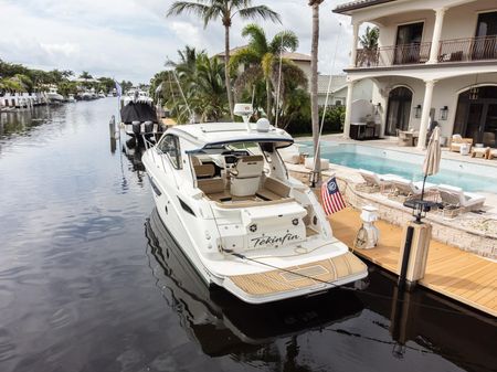 Sea Ray Sundancer 350 Coupe image