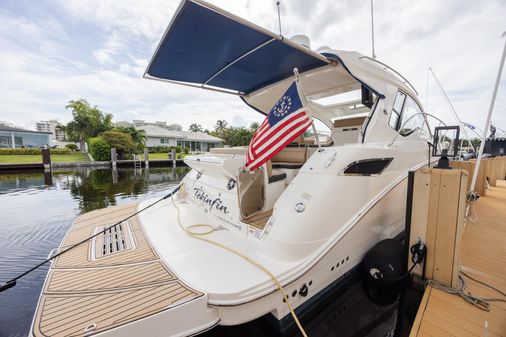 Sea Ray Sundancer 350 Coupe image