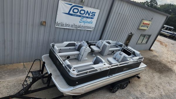 Tahoe 2180 Sport Quad Lounge