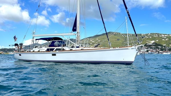 Hylas 54