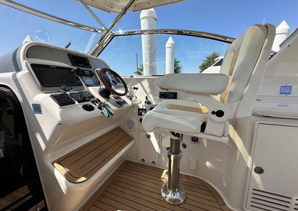 Chris-Craft Roamer 40 image