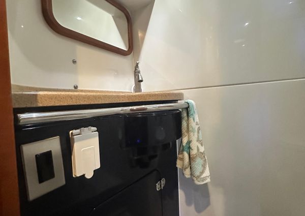 Chris-Craft Roamer 40 image