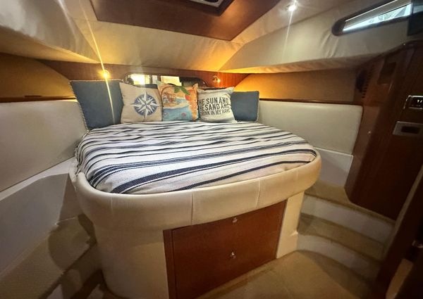 Chris-Craft Roamer 40 image