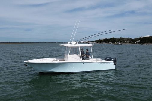 Southport 26 Center Console image