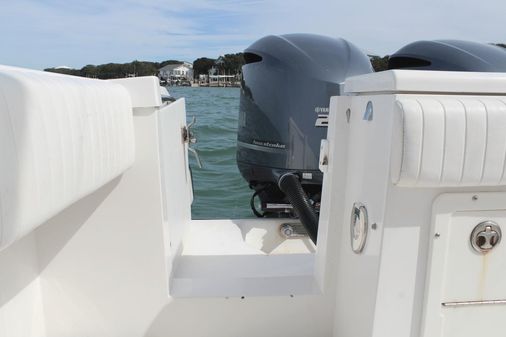 Southport 26 Center Console image