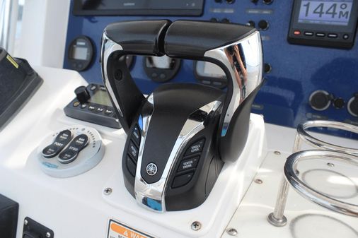 Southport 26 Center Console image