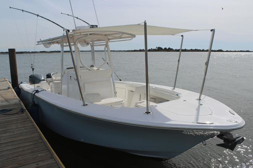 Southport 26 Center Console image