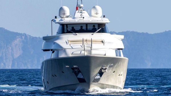 Ferretti Yachts Custom Line Navetta 26 image