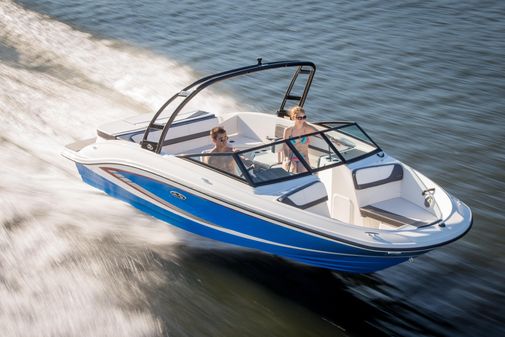 Sea Ray 21 SPX image