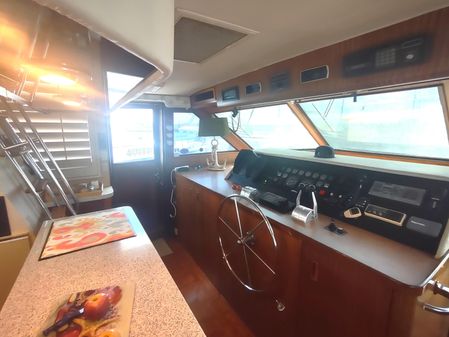 Hatteras 60 Motor Yacht image