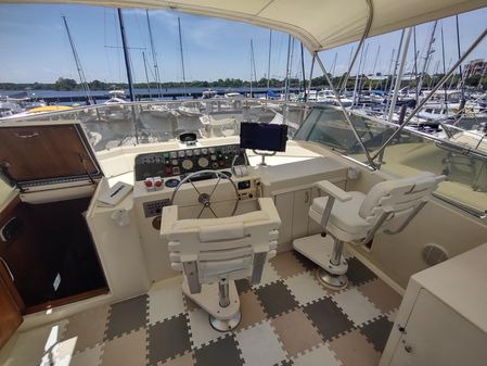 Hatteras 60 Motor Yacht image