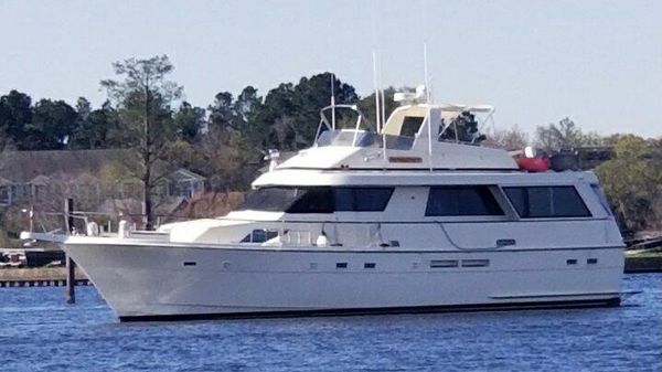 Hatteras 60 Motor Yacht 