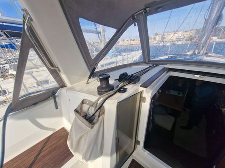 Beneteau Oceanis 38.1 image