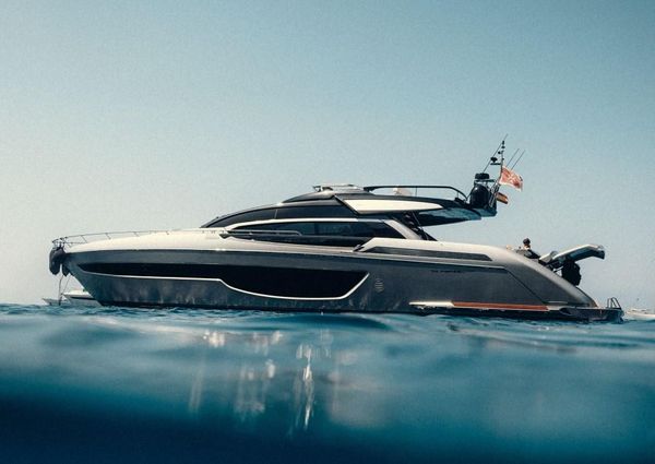 Riva 76' Perseo Super image