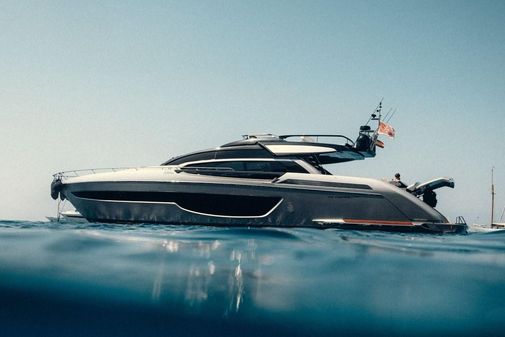 Riva 76' Perseo Super image