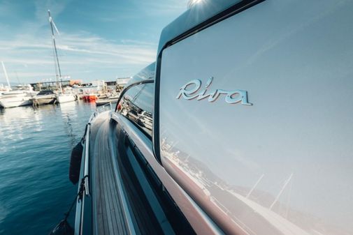 Riva 76' Perseo Super image