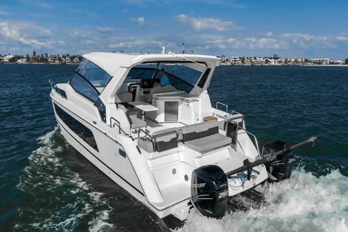 Aquila 36 Sport image