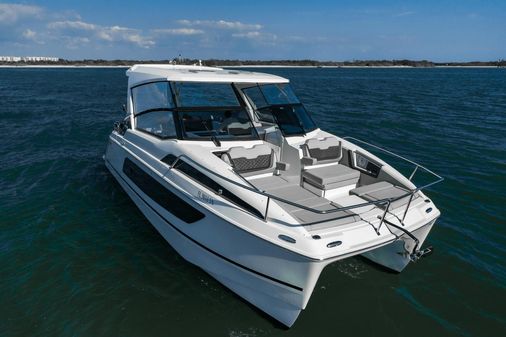 Aquila 36 Sport image