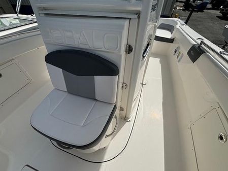 Robalo 242 EXPLORER image