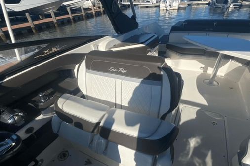 Sea Ray 310 SLX image