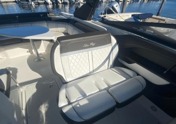 Sea Ray 310 SLX image