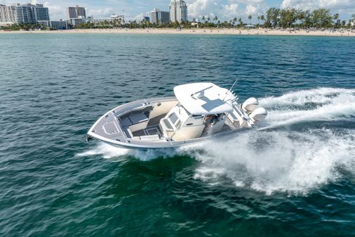 Cobia 320 Center Console image