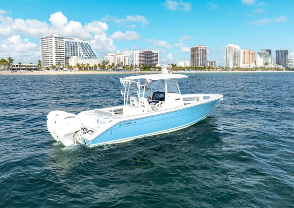 Cobia 320 Center Console image