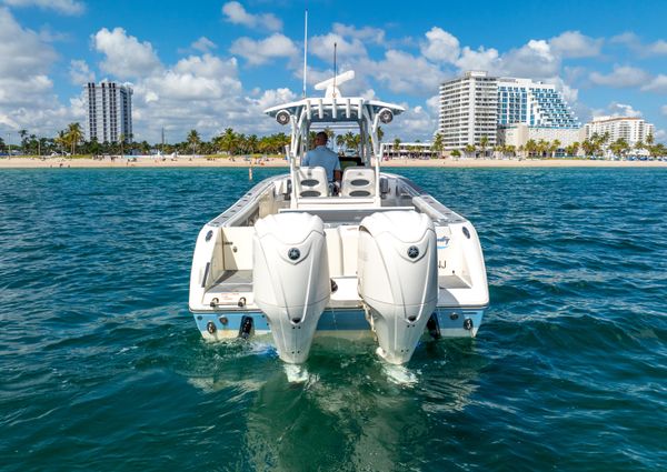 Cobia 320 Center Console image