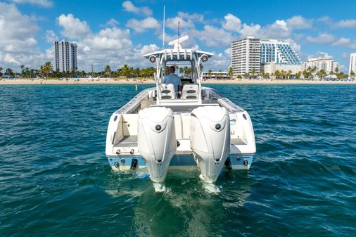 Cobia 320 Center Console image