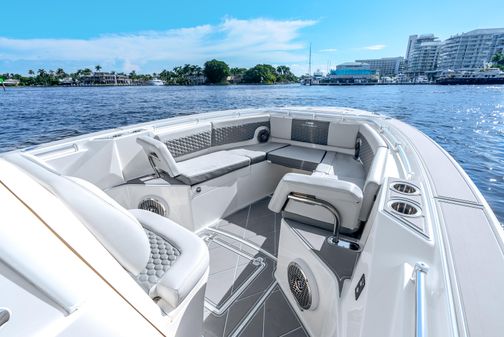 Cobia 320 Center Console image