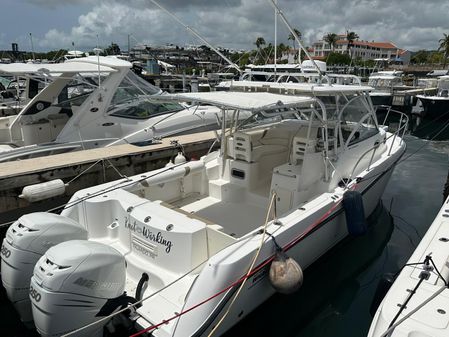 Boston Whaler 305 Conquest image