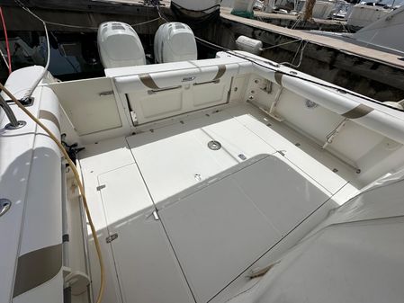 Boston Whaler 305 Conquest image