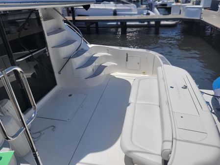 Sea Ray 560 Sedan Bridge image